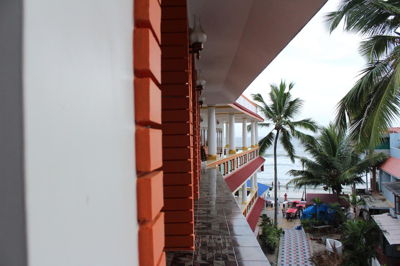 Hotel Sea View Palace - The Beach Hotel Kovalam Exteriör bild